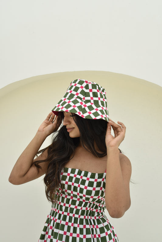 Preppy Garden Checks Bucket Hat